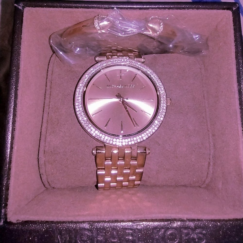 Bling! Bling!! Michael Kors Rose gold watch